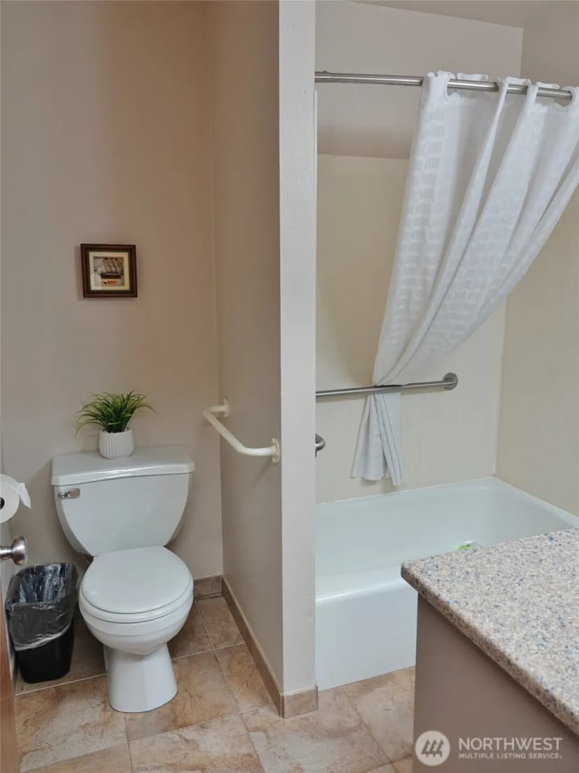 Property photo for 643 Ocean Shores Boulevard Nw #303, Ocean Shores photo 23