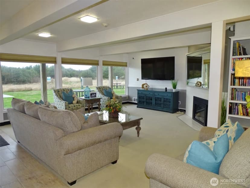 Property photo for 643 Ocean Shores Boulevard Nw #303, Ocean Shores photo 34