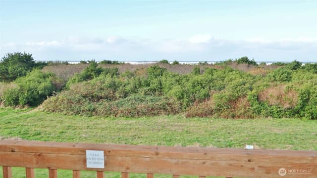 Property photo for 643 Ocean Shores Boulevard Nw #303, Ocean Shores photo 3