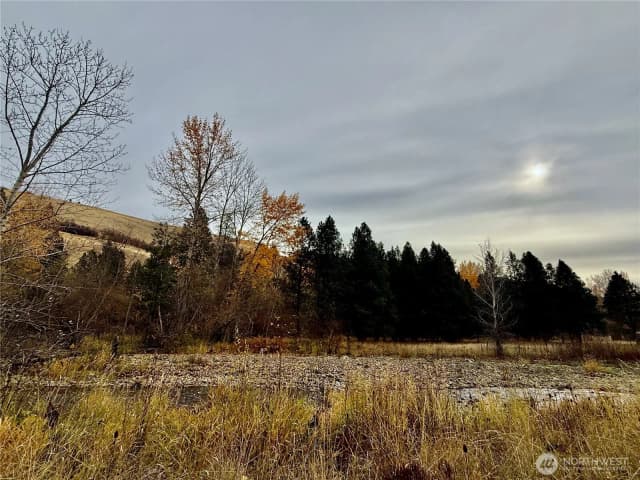 Property photo for 435 S Touchet Road, Dayton photo 4