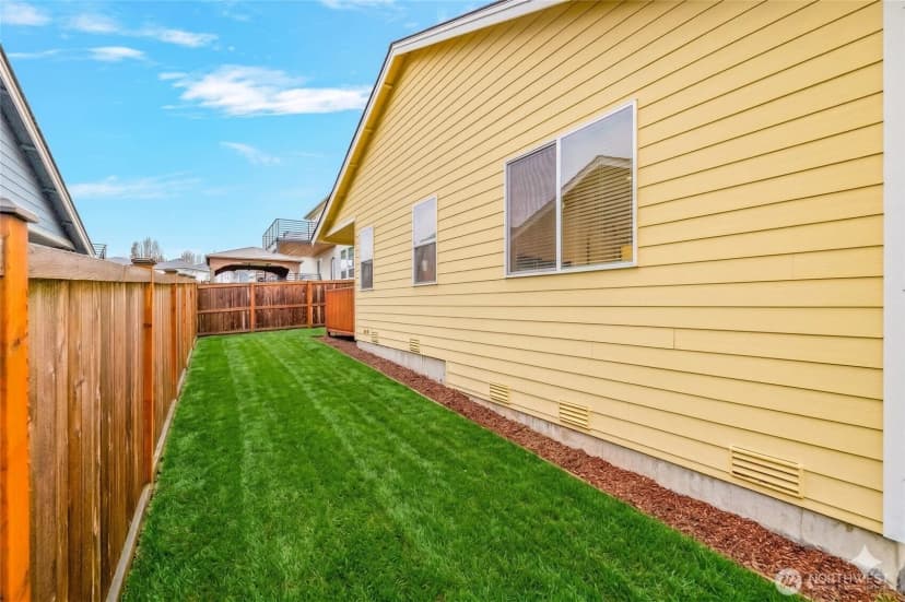 Property photo for 2113 Lancaster Drive, Ferndale photo 29