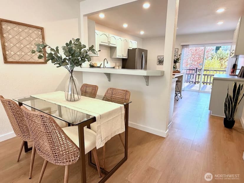 Property photo for 5924 18th Avenue Sw, Seattle photo 12