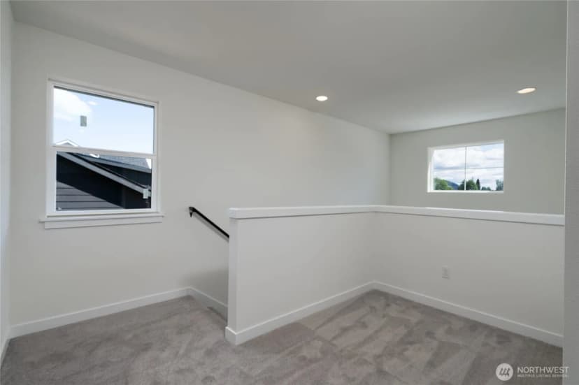 Property photo for 613 Bucko Avenue, Sedro Woolley photo 16