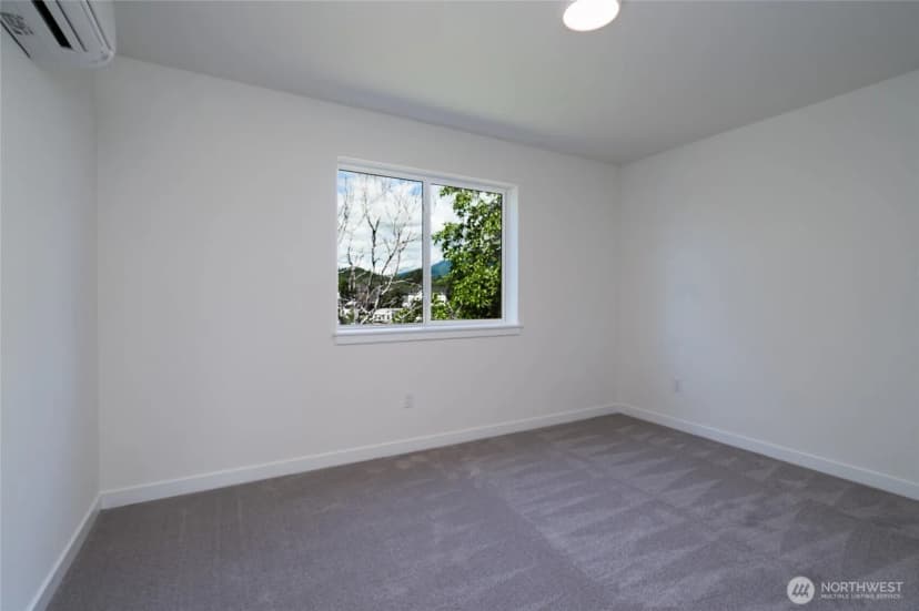 Property photo for 613 Bucko Avenue, Sedro Woolley photo 24