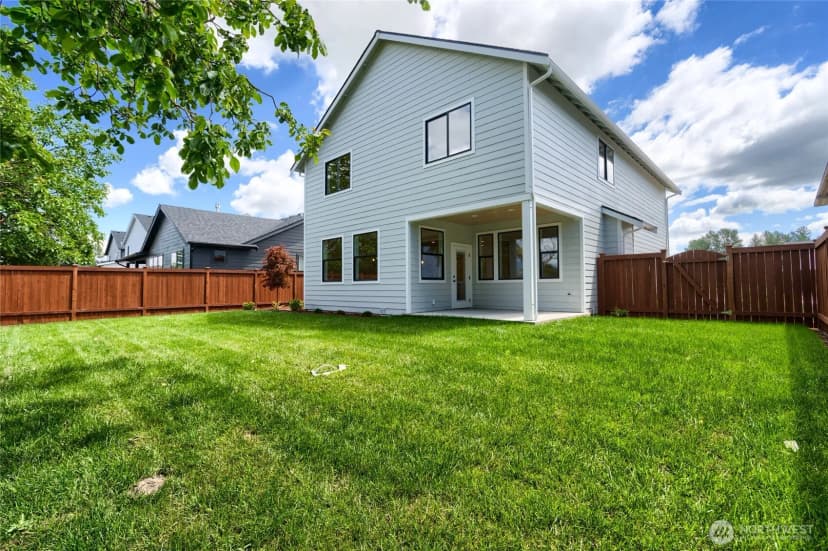 Property photo for 613 Bucko Avenue, Sedro Woolley photo 32