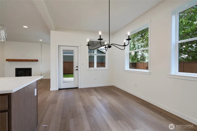 Property photo for 613 Bucko Avenue, Sedro Woolley photo 12