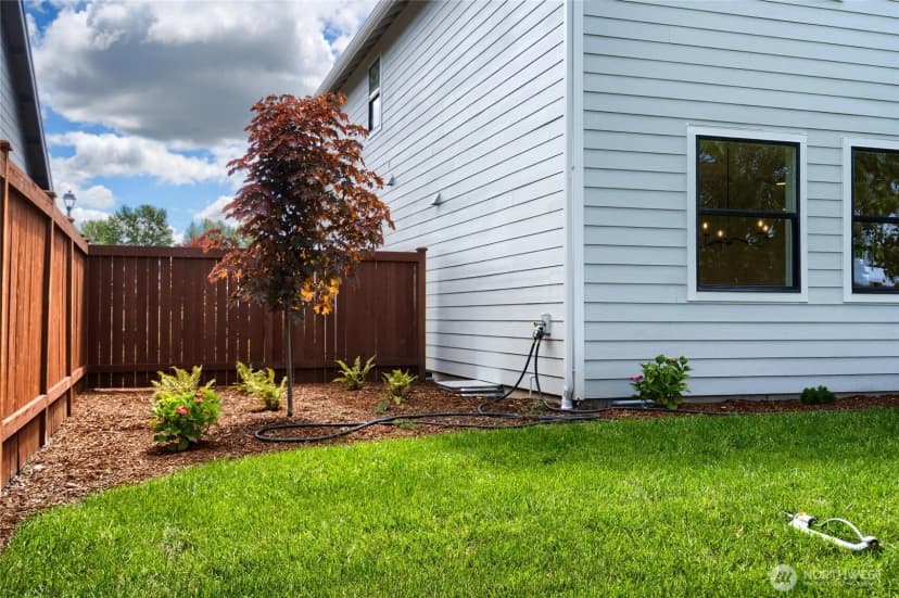 Property photo for 613 Bucko Avenue, Sedro Woolley photo 34