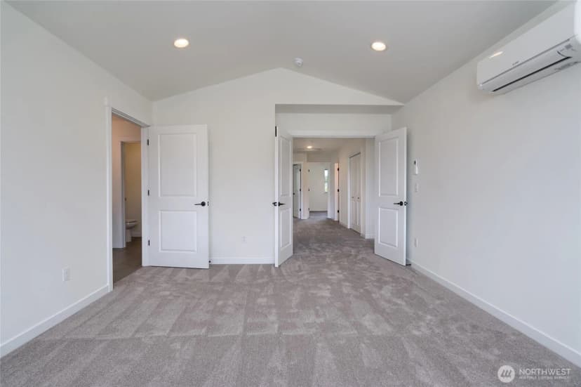 Property photo for 613 Bucko Avenue, Sedro Woolley photo 17