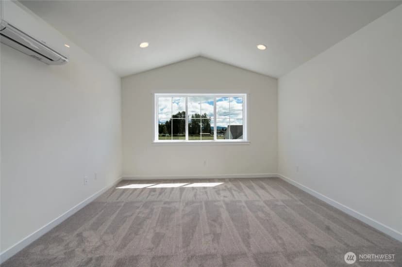 Property photo for 613 Bucko Avenue, Sedro Woolley photo 18