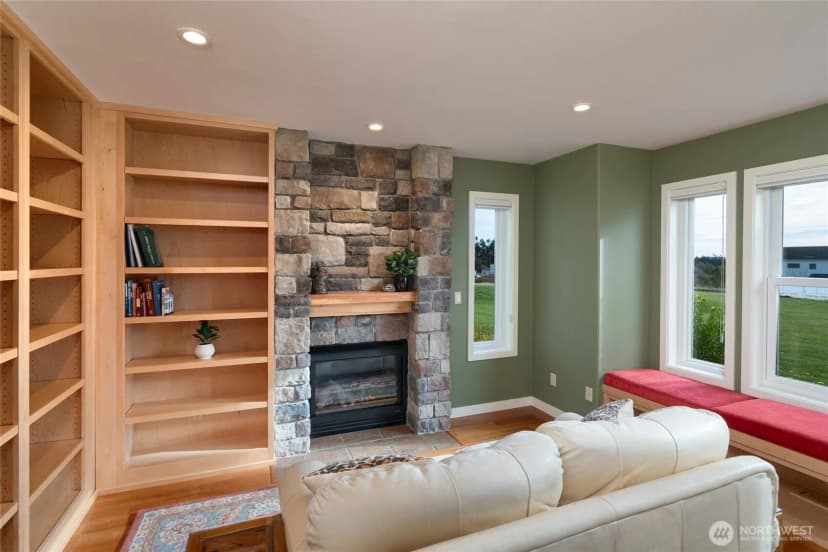 Property photo for 784 Windrose Drive, Coupeville photo 29