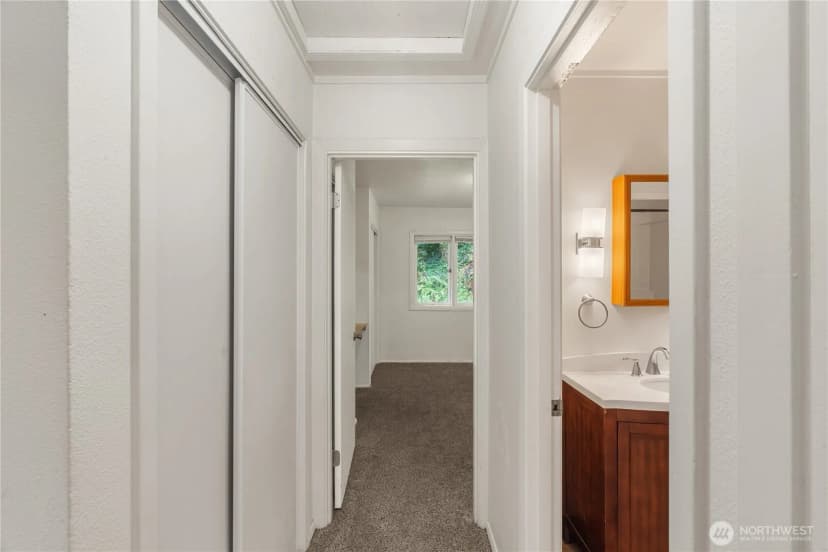 Property photo for 2112 Becker Street, Aberdeen photo 14