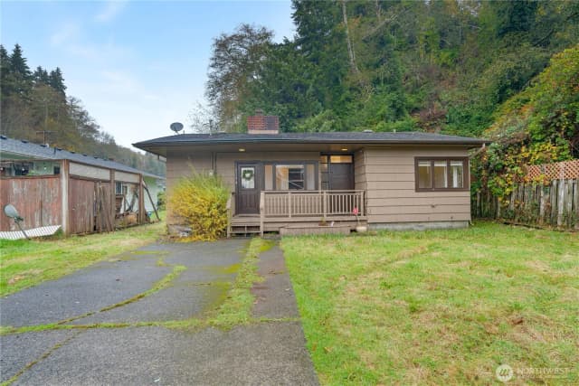 Property photo for 2112 Becker Street, Aberdeen