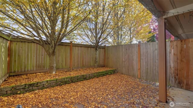 Property photo for 2342 44th Avenue Sw #a, Seattle photo 3