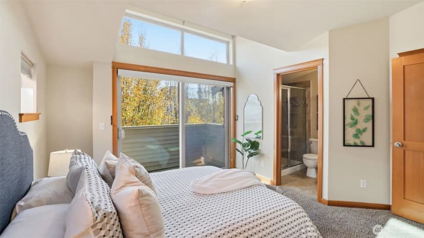 Property photo for 2342 44th Avenue Sw #a, Seattle photo 19