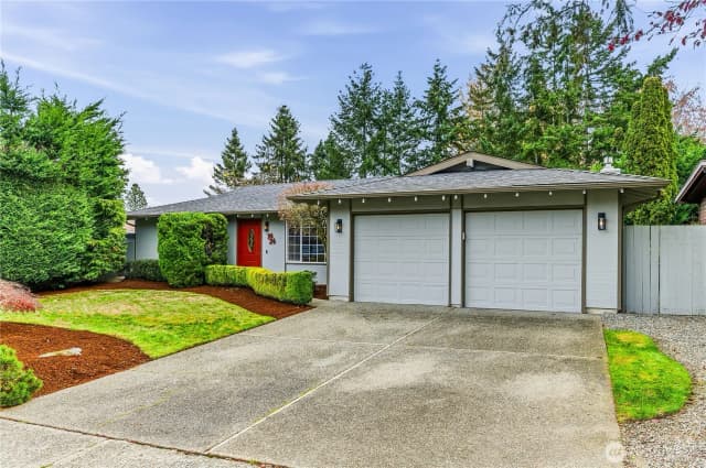 Property photo for 7424 141st Avenue Ne, Redmond photo 2