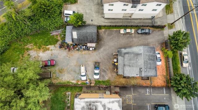 Property photo for 4519 S Henderson Street, Seattle photo 5