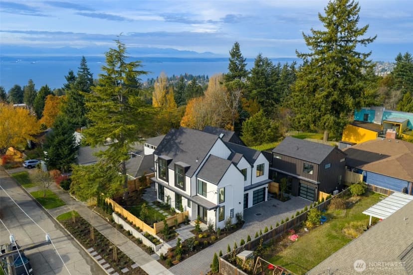 Property photo for 3612 #b Sw Othello, Seattle photo 35
