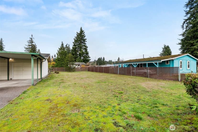 Property photo for 1622 W Young Street, Elma photo 25