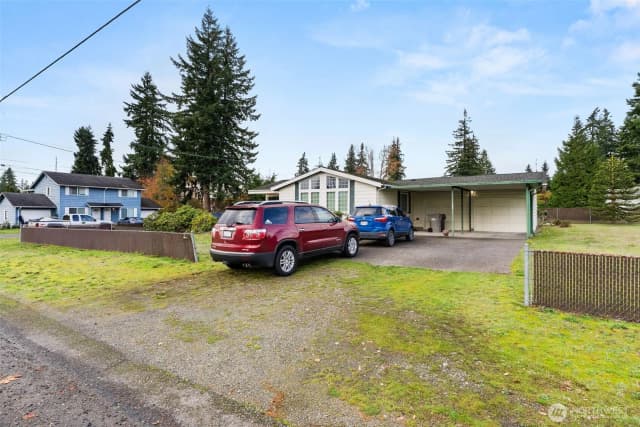 Property photo for 1622 W Young Street, Elma photo 4