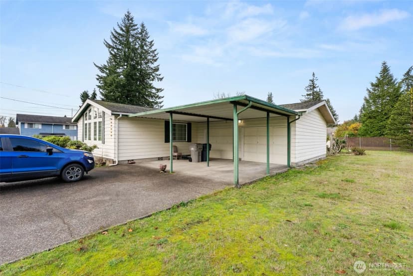 Property photo for 1622 W Young Street, Elma photo 23