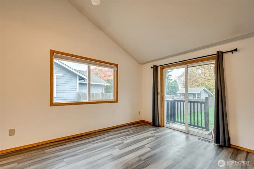 Property photo for 160 Dehning, Woodland photo 12