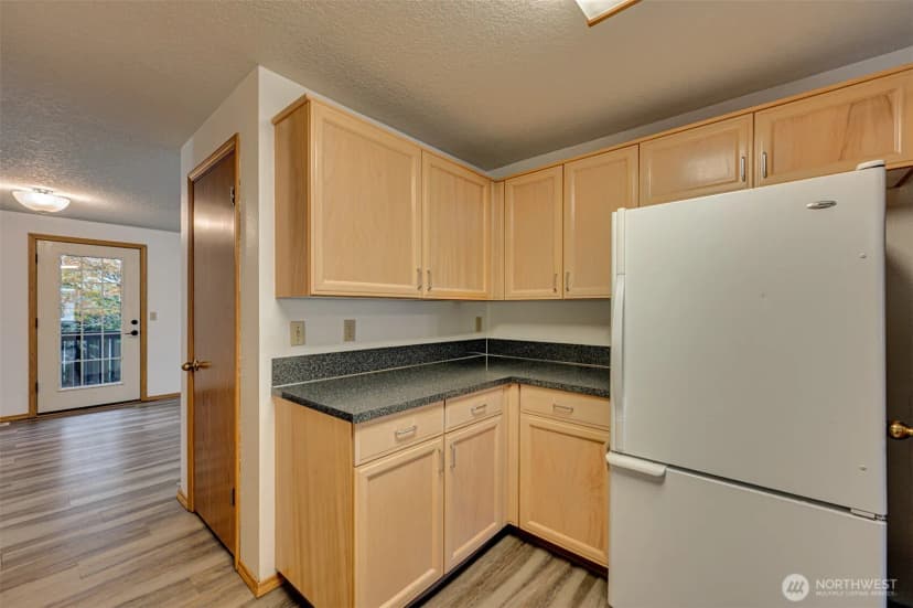 Property photo for 160 Dehning, Woodland photo 13
