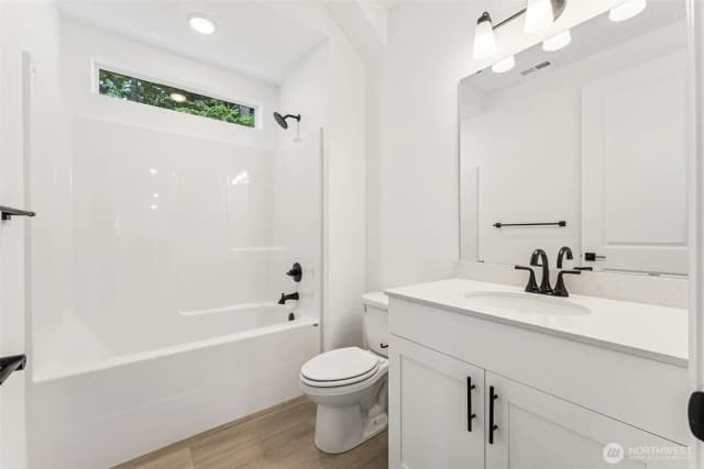 Property photo for 10668 Treasure Drive Nw #109, Silverdale photo 5