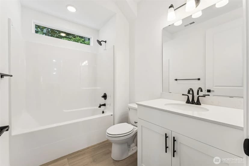Property photo for 10668 Treasure Drive Nw #109, Silverdale photo 5