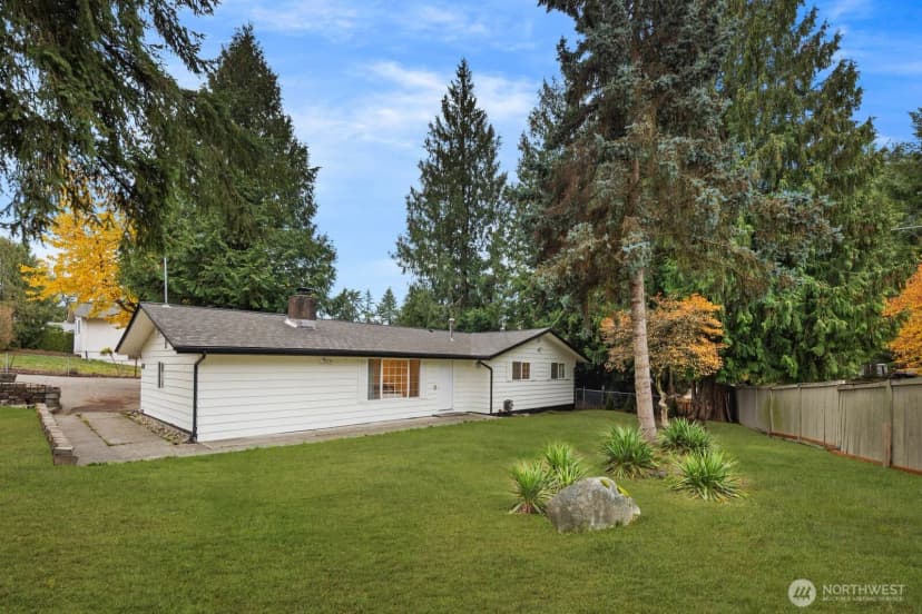 Property photo for 803 Sw Dash Point Road, Federal Way