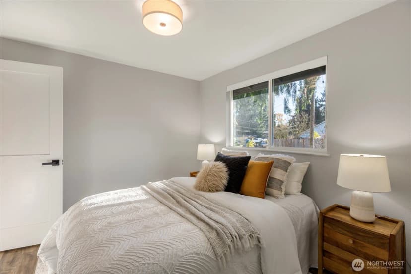 Property photo for 9704 Ne 124th Street, Kirkland photo 22