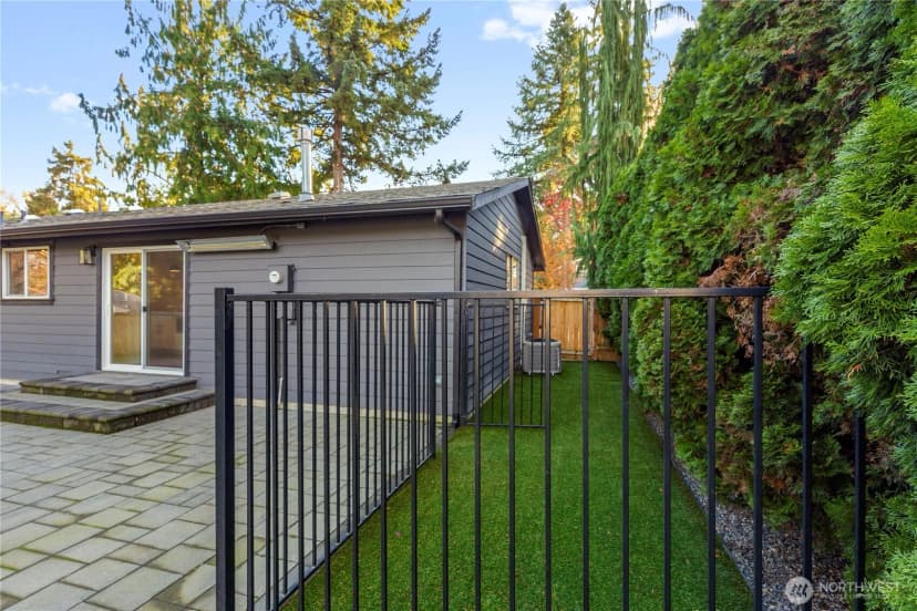 Property photo for 9704 Ne 124th Street, Kirkland photo 31