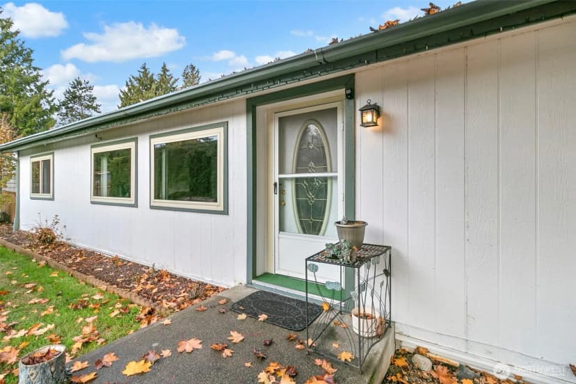 Property photo for 18621 109th Avenue Se, Renton photo 3