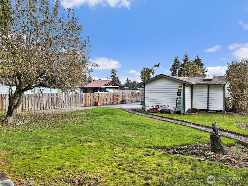 Property photo for 18621 109th Avenue Se, Renton photo 23