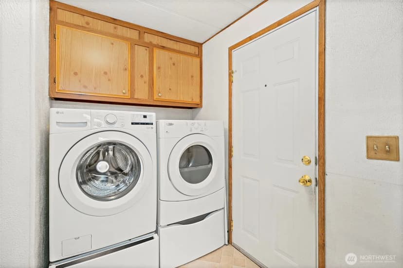 Property photo for 18621 109th Avenue Se, Renton photo 12