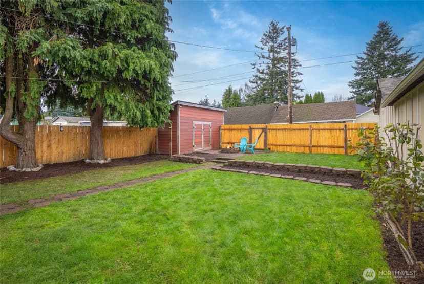 Property photo for 2410 Pine Street, Everett photo 15