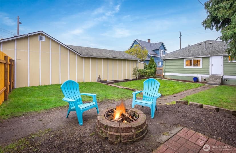 Property photo for 2410 Pine Street, Everett photo 17
