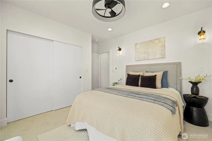 Property photo for 7522 6th Avenue Nw, Seattle photo 17