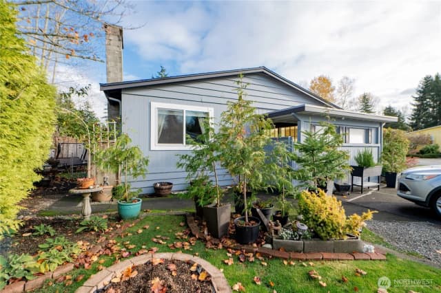 Property photo for 8370 Harborview Road #15, Blaine photo 2