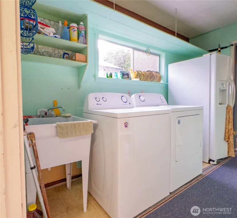 Property photo for 8370 Harborview Road #15, Blaine photo 22