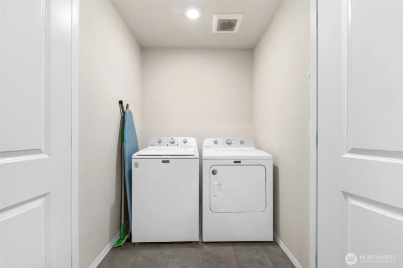 Property photo for 4293 Se Elijah Court, Port Orchard photo 14