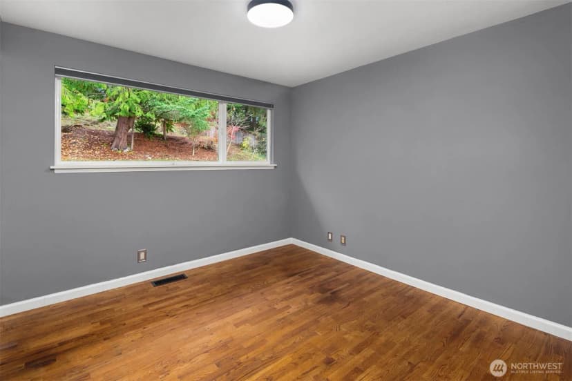 Property photo for 1221 Coronado Place, Edmonds photo 18