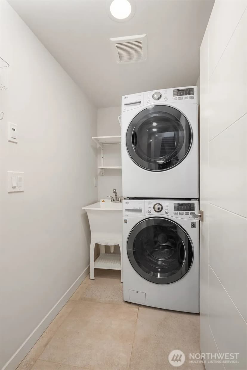 Property photo for 3856 21st Avenue Sw, Seattle photo 30