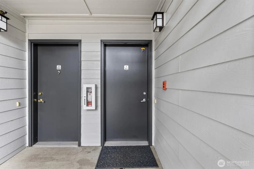 Property photo for 15150 140th Way Se #s-103, Renton photo 8