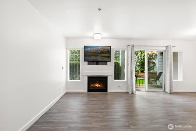 Property photo for 15150 140th Way Se #s-103, Renton photo 12