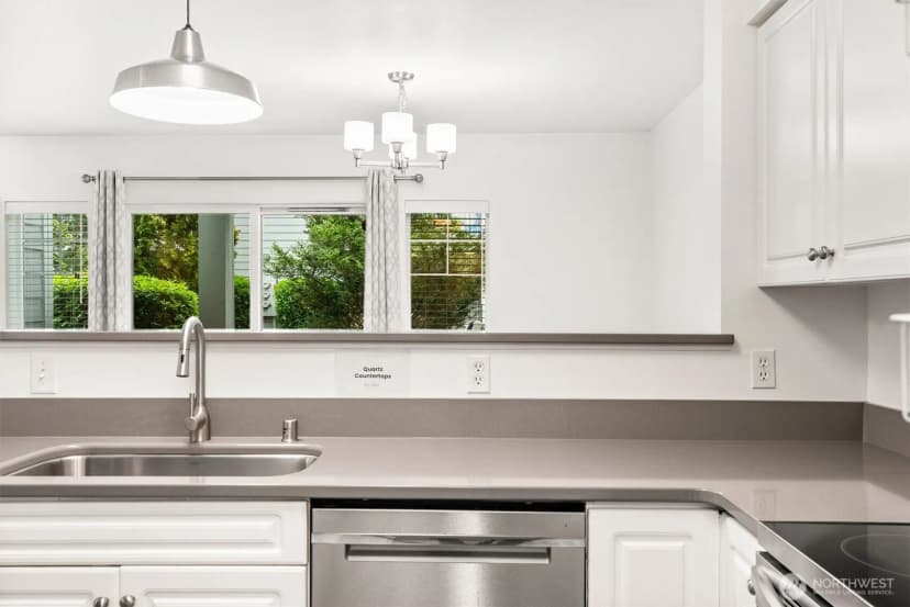 Property photo for 15150 140th Way Se #s-103, Renton photo 21