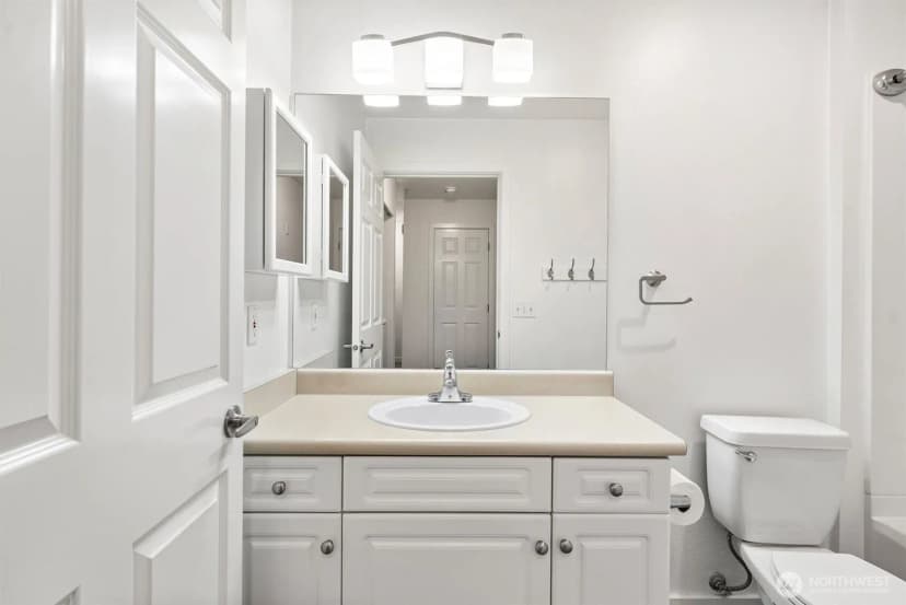 Property photo for 15150 140th Way Se #s-103, Renton photo 26