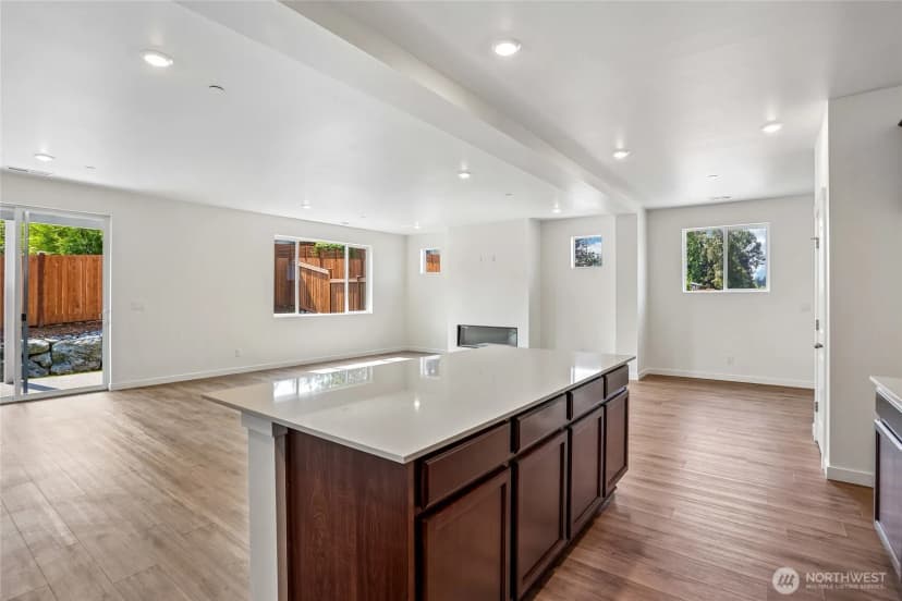 Property photo for 2422 128th Place Se #2, Everett photo 12