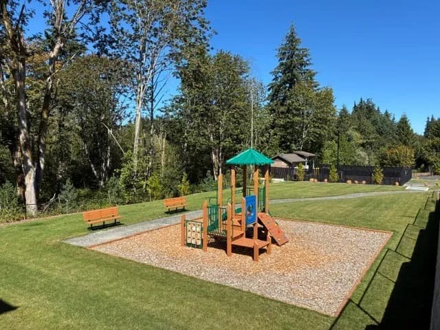 Property photo for 2422 128th Place Se #2, Everett photo 31
