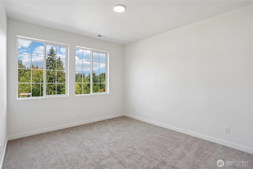 Property photo for 2422 128th Place Se #2, Everett photo 13