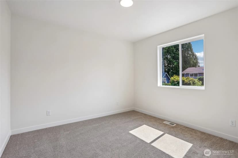 Property photo for 2422 128th Place Se #2, Everett photo 20